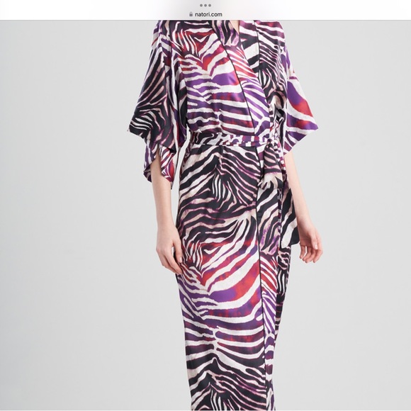 Kuma Robe & 2pc Pjs. - Picture 2 of 11